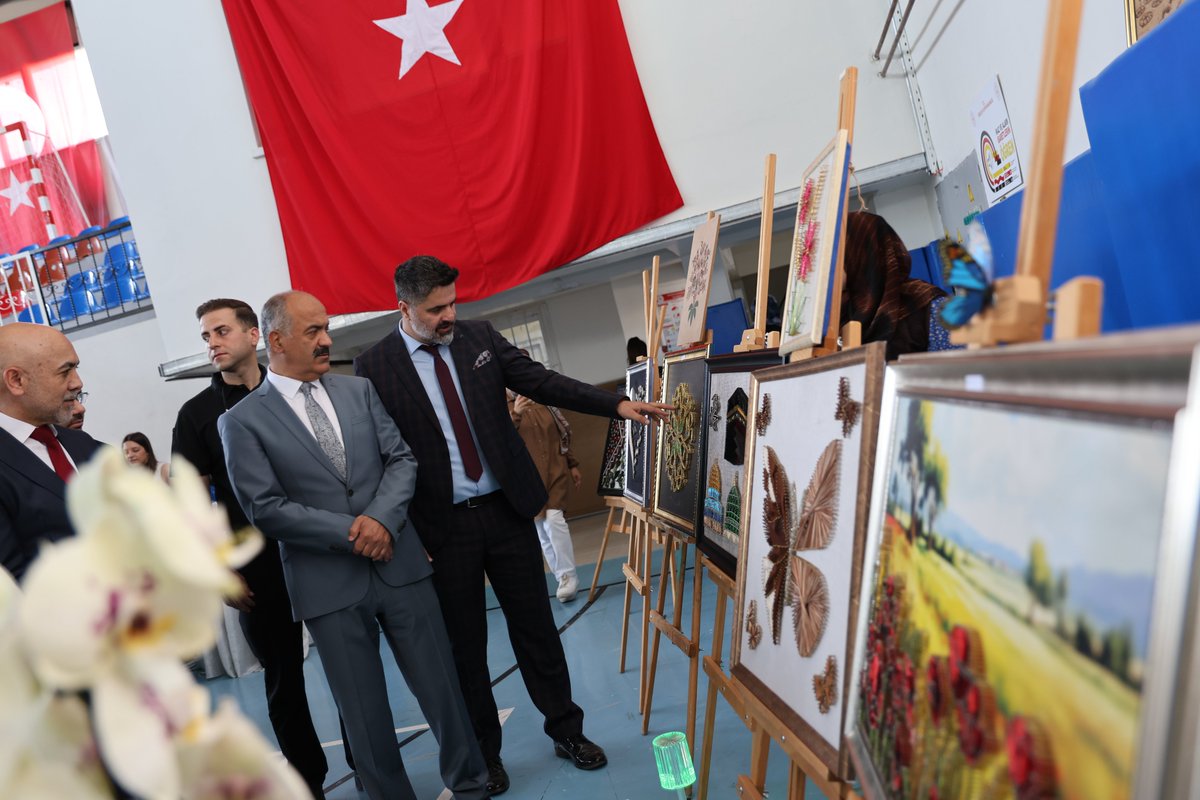 KocaaliKymlg's tweet photo. Kocaali Halk Eğitim Merkezi Müdürlüğü’ne bağlı Usta Öğreticiler ve Kursiyerleri tarafından hazırlanan yıl sonu sergisi açılışını gerçekleştirdik. https://t.co/kgx5nk3y8M