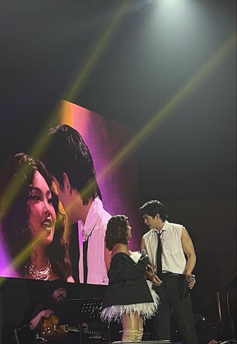 cirahours's tweet photo. Imagine them in one show together, serving chemistry they have always served without trying.

CARTON KAMAO POWER https://t.co/bGhrknY93i