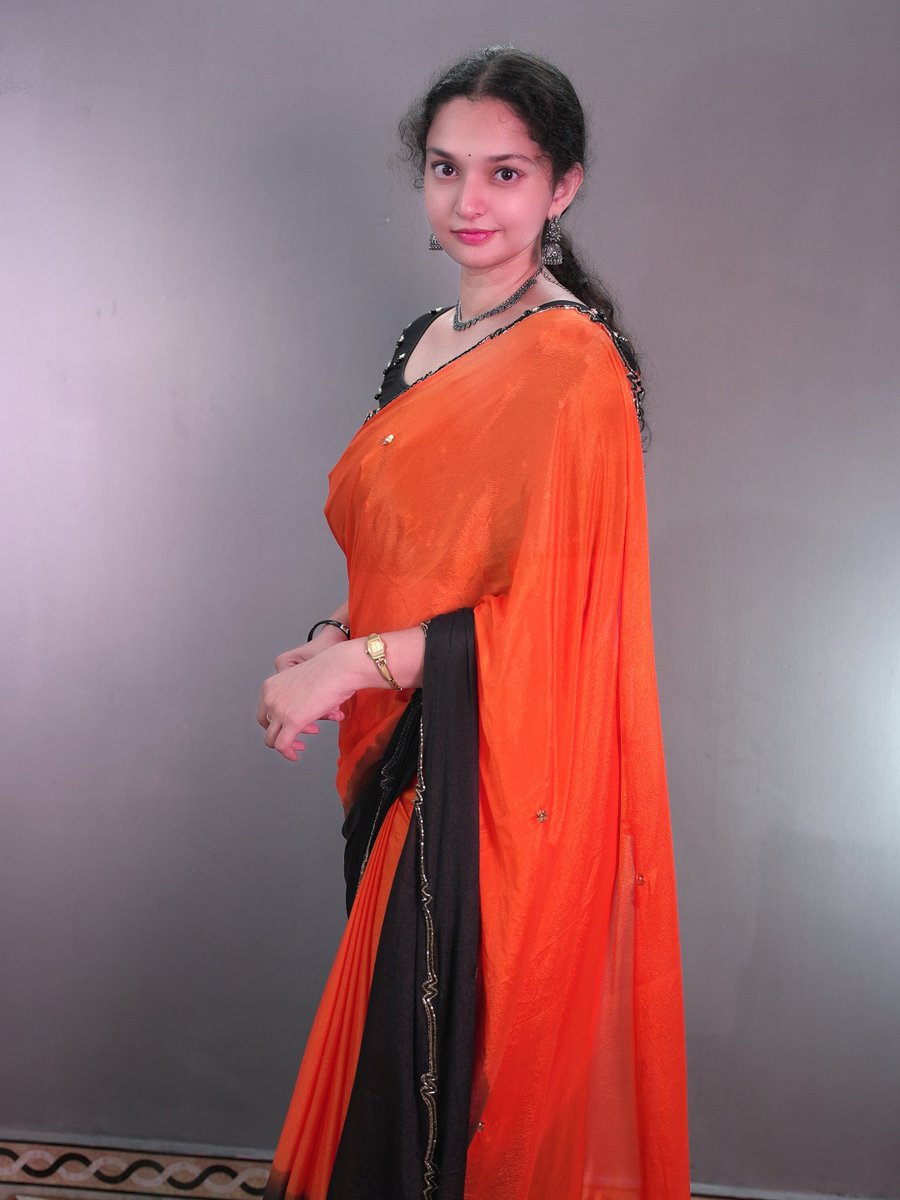 SumiiTalks's tweet photo. Saree link 👇
https://t.co/PDTNyBm2OZ

#ootdmagazine #studiophotography #kajalagarwal #celebrity #sumiivastra https://t.co/GGL72WYGkc