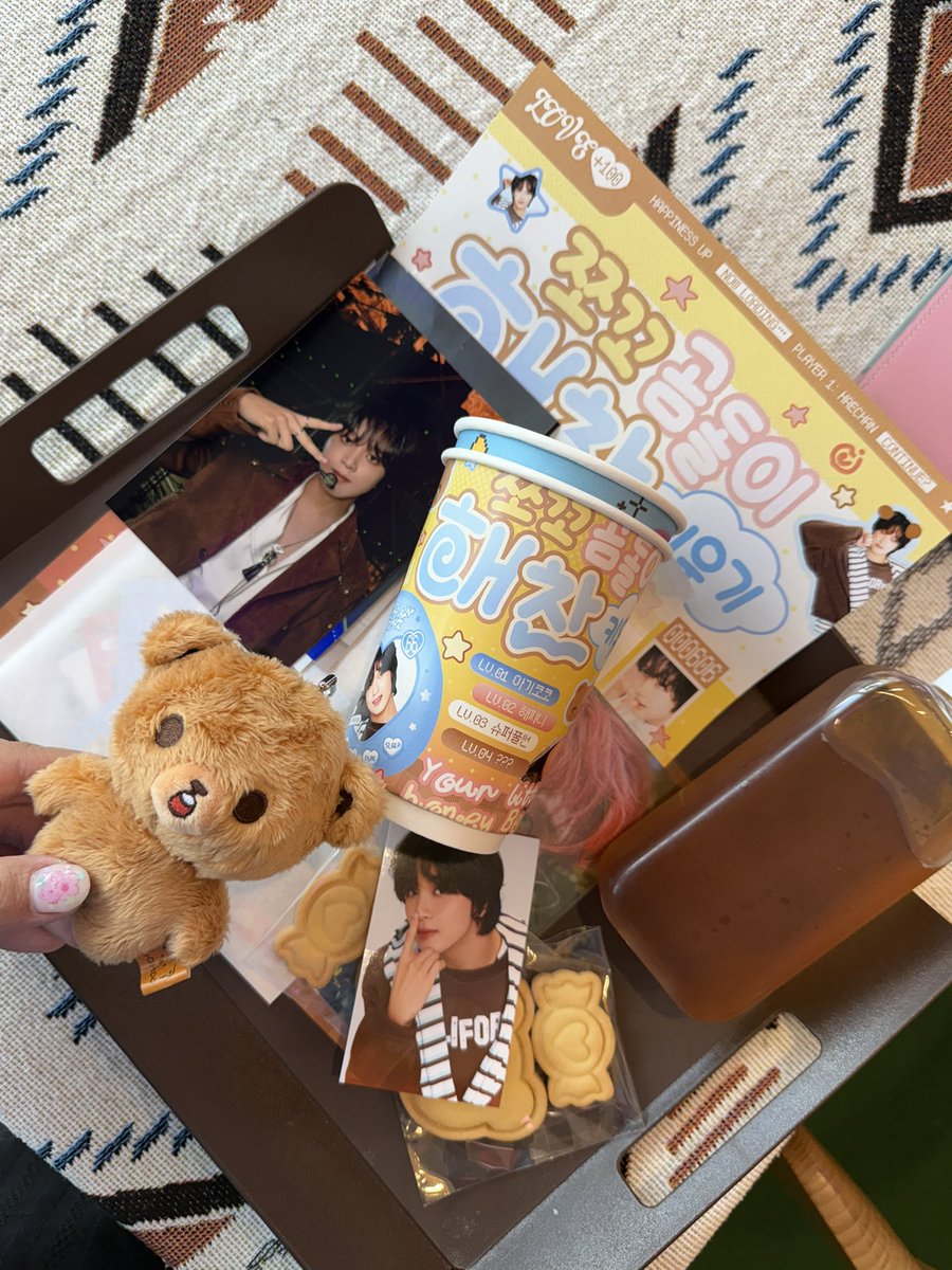elegsjcn's tweet photo. 🐻🐻🐻🐻🐻🐻#HAPPY_HAECHAN_DAY
@dream_cloudh @tone_manner077 https://t.co/PNZNT3Myu4