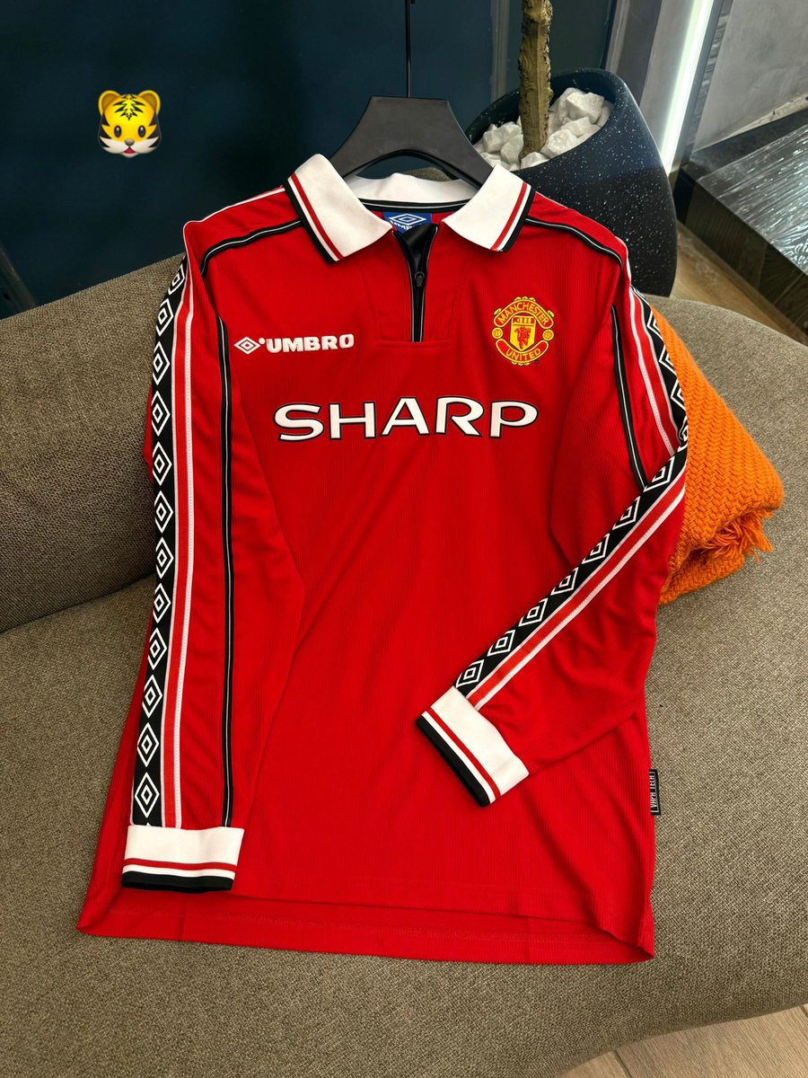 AlexDenz30's tweet photo. Pls retweet🙏

Update🔥

Man.U retro available

Location:Lagos

Delivery:Nationwide🇳🇬

Price:28k
           
Contact:https://t.co/mKG9tkTGkR

Mateus Fernandes Kenneth Okonkwo Wizkid Spain Bayo Onanuga Yoruba Muslims Ifechukwu Dennis Stay For The Night https://t.co/gXTeXmydlw