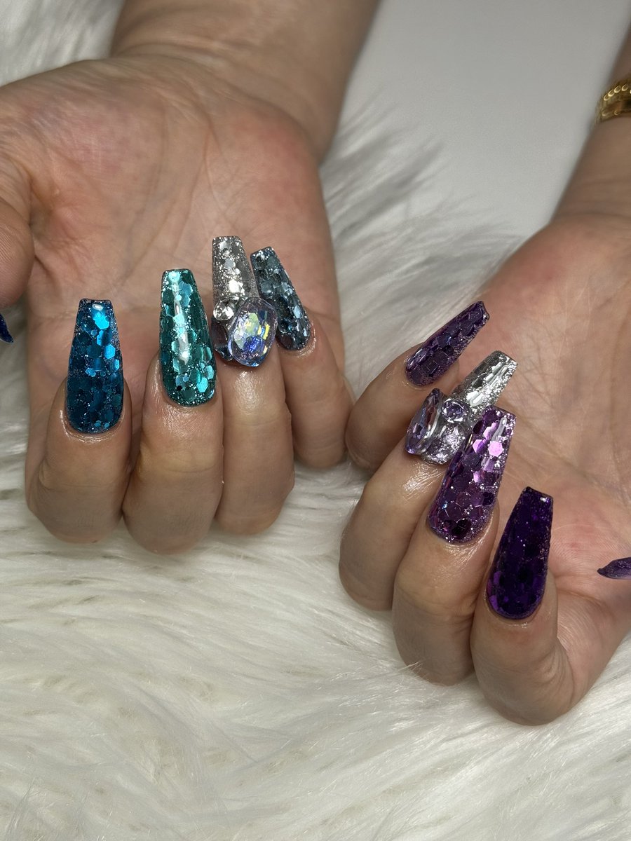 nanna045's tweet photo. NEWネイル💅 https://t.co/JseVWCQ0bp