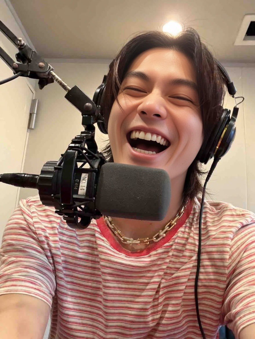 Tonpiitravis's tweet photo. 元太くんぽくなく見えるねんけどただイケメンすぎて誰😖 https://t.co/a5G5pMlmzd