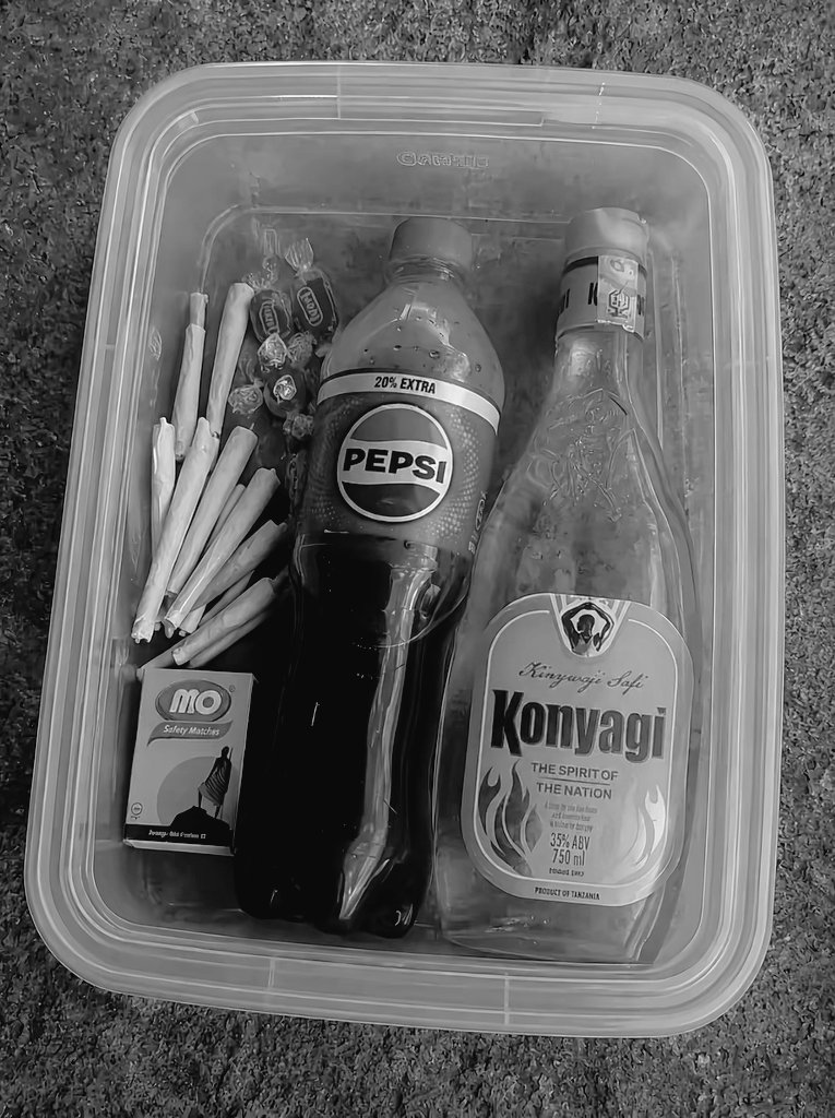 IamSimbuJr's tweet photo. Farmer package 

It's Friday 🔥🔥 https://t.co/oHhxmvujS8