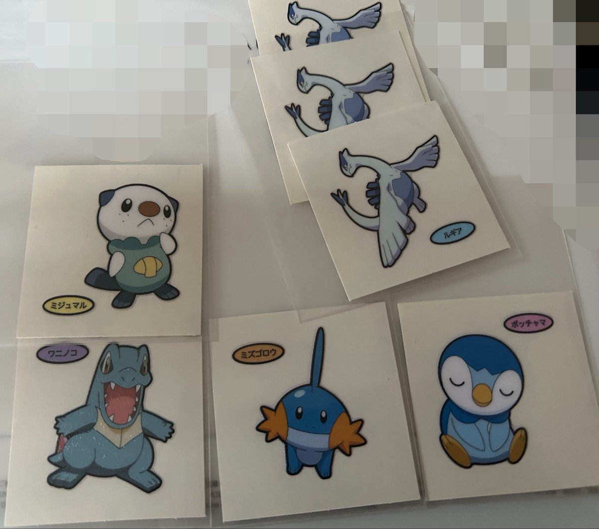 Fu_dzUK's tweet photo. ポケモンパンどういうこと、ルギア？それにみずタイプばかり……いや今回のコンプしたいから嬉しいけど、嬉しいルギア被りすぎww https://t.co/BqtL24tq66