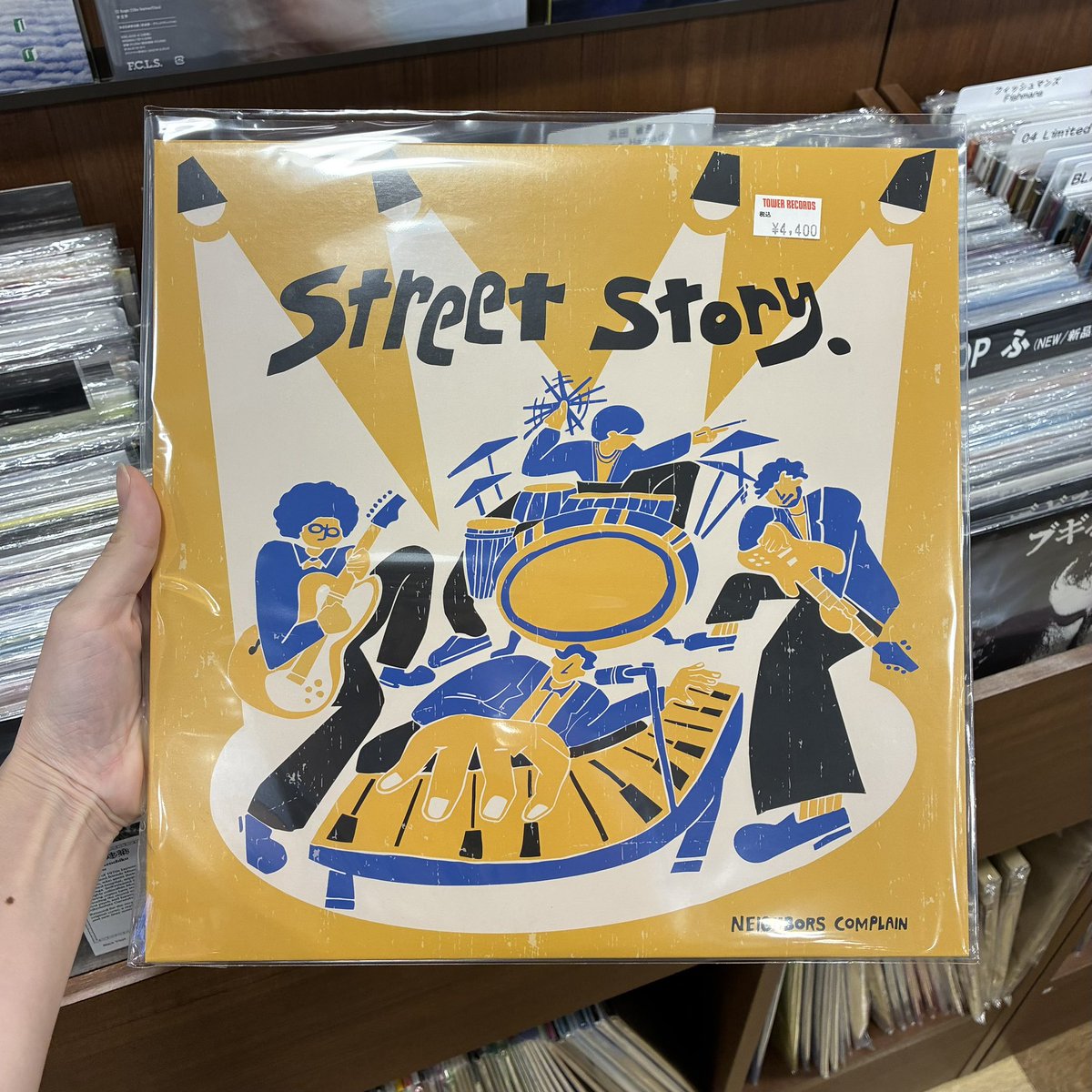 towervinylumeda's tweet photo. 【#NeighborsComplain】

結成12年のNeighbors Complainが軌跡を刻んだ🆕アルバム『Street Story.』
僅かですが店頭分入荷しました！！

#NBCP とリスナーにとって重要作となること間違いなしの今作。次回入荷未定です。本当に僅かですのでお早めに🙏🏻

https://t.co/SEdIkX0ovm https://t.co/03rcIDnmj6