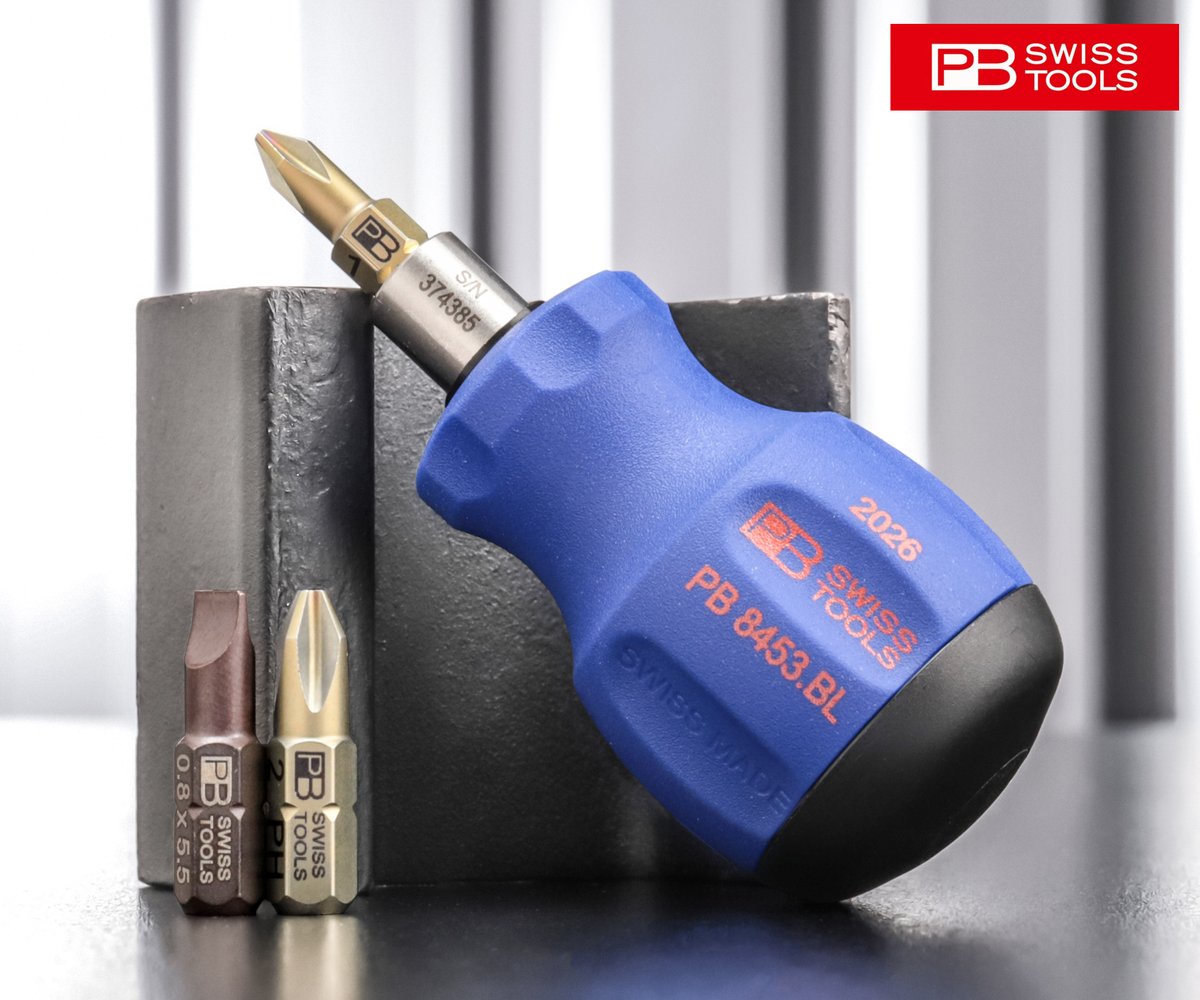 ehimemachine's tweet photo. PBスイスツールズから！2026年限定 SIGNAL BLUE スタビーインサイダーが発売でっす🤩

🈁https://t.co/6IiCNW6dfP

狭いところで便利なスタビー設計に、マイナスとプラスの1・2がセット！！！
もちろんビットはハンドル内に収納できます！！(※臭くない)
青のPBも良いっすね〜🤤 https://t.co/JlYGlW6DG5