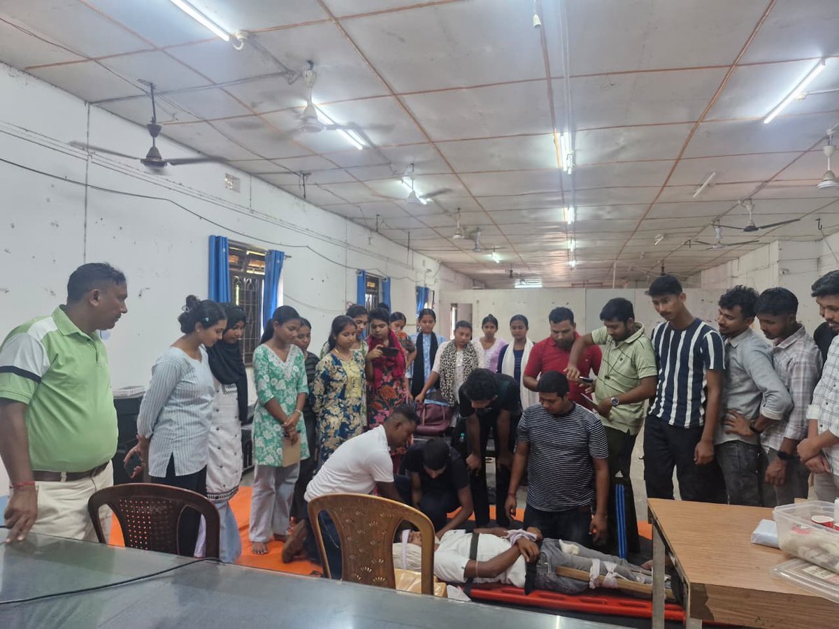 DisasterMgmtTRP's tweet photo. Five Days Basic Training Programme on Foundation Course of Civil Defence Volunteers conducted at Conference Hall under Bishalgarh Sub-Division commenced from 02/06/2026-06/06/2026 organized by District Disaster Management Authority, Sepahijala District. https://t.co/s3mgW2C1Sm