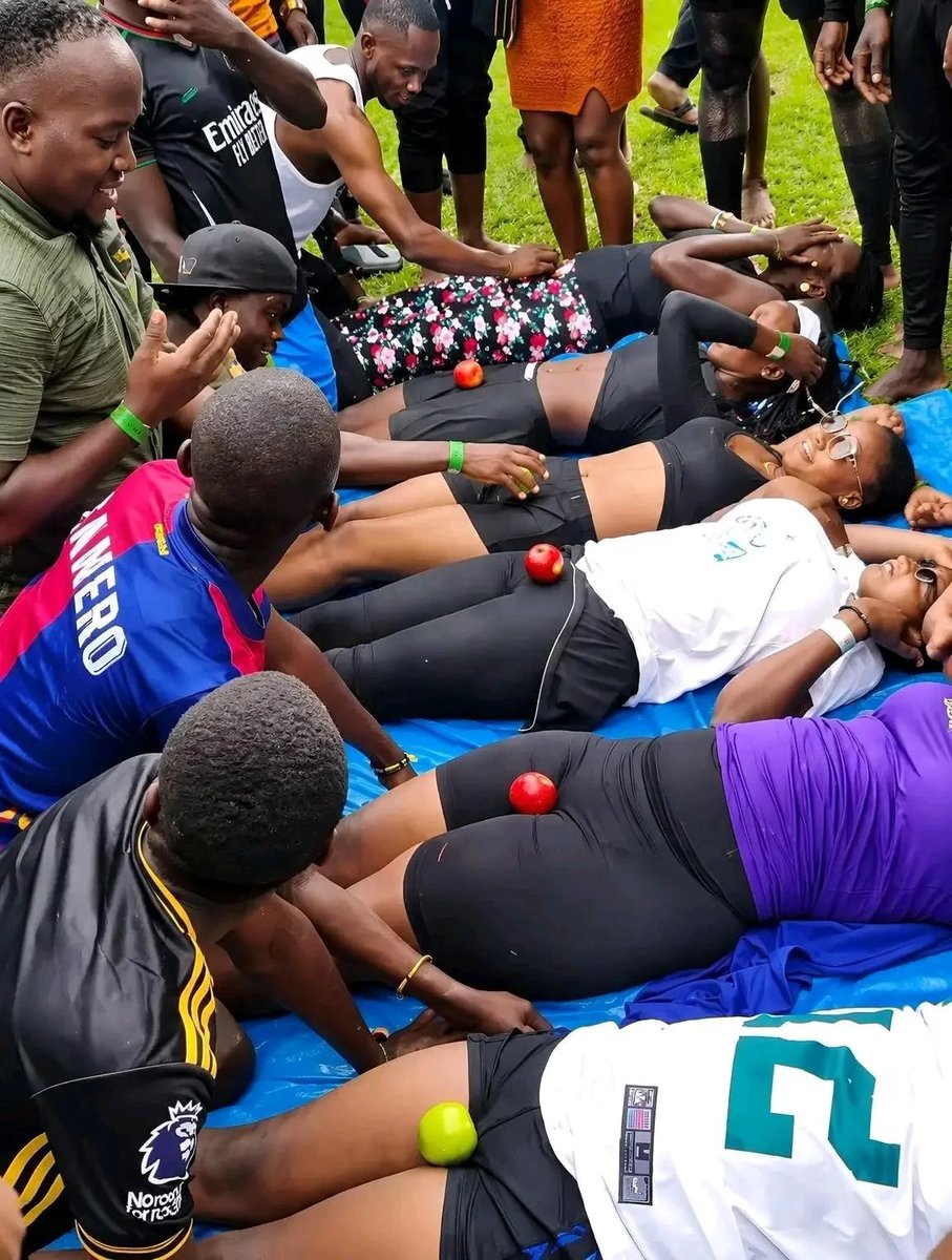 itskiproo's tweet photo. Corporate Team building. https://t.co/bhc1elvFk2