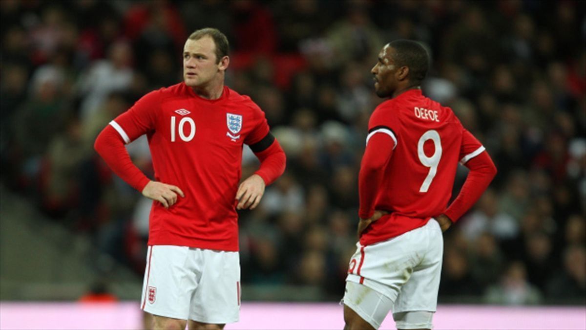 AwayDaysFB's tweet photo. Jermain Defoe on the South African World Cup in 2010:

"During the 2010 World Cup, I remember one night I was bored, so me and Wazza sat in his room and watched his whole wedding on DVD."

Incredible 🤣 https://t.co/talIYLH8zQ