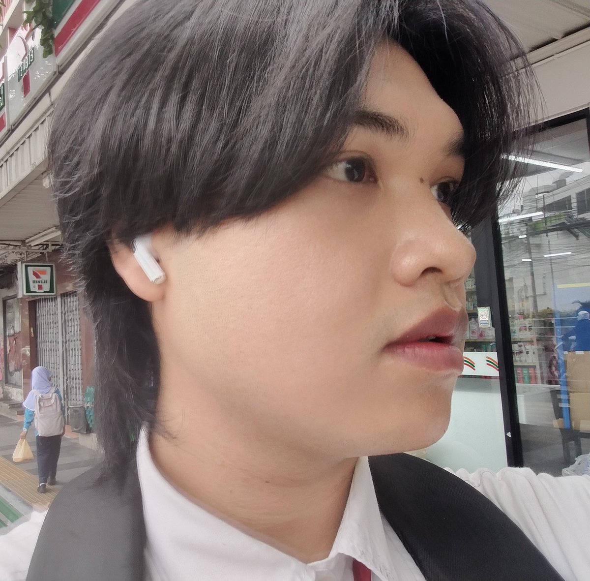 Captainkung7's tweet photo. How​ to ฟีด กันนะ どうしようか？ อยากฟีดบ้างงะ;-; https://t.co/iWRhyPV5qf