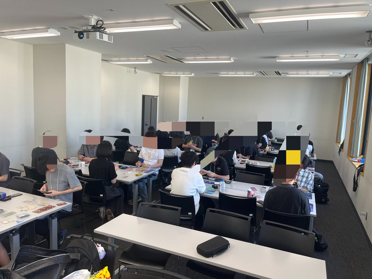 pocket_APS's tweet photo. 【5/30　活動報告】
@pocket_SPS との交流会を行いました！

カードやゲームの企画は大変盛り上がり、SPSの方やOBの方とも交流を深められました✨

次回は年内に相模原の方での交流会を予定しています‼️ https://t.co/V5ZtwSAkVS