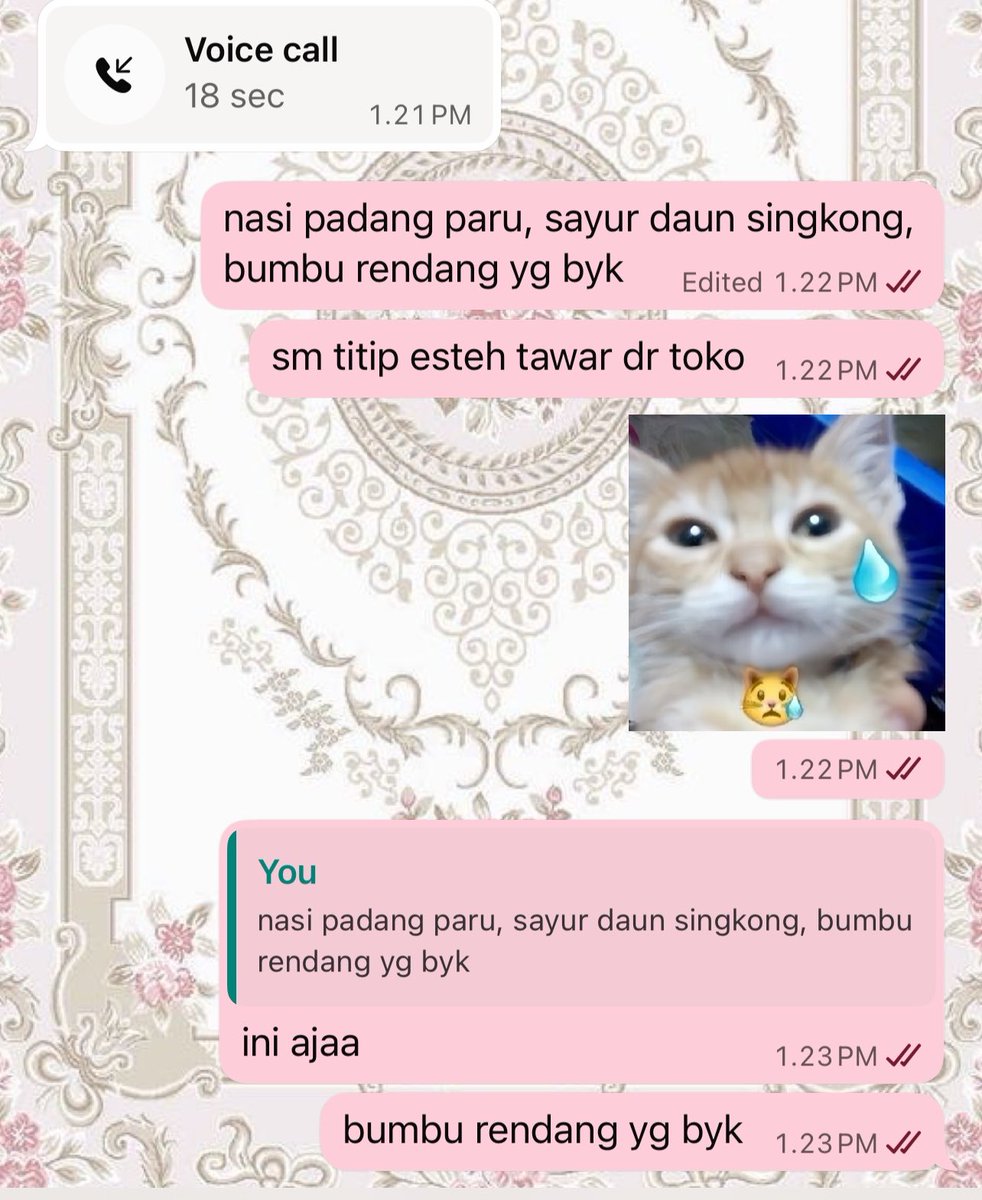 rocksntar's tweet photo. privilege anak cewe satu satunya di keluarga cina, punya toko ditempat strategis &amp; bisa nitip sana sini dan dianterin😭 https://t.co/jNGbVFXmyf