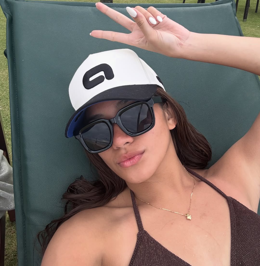 aiahsblue's tweet photo. AIAH NEW IG POST! 

MARAIAH QUEEN HALLELUJAH 🩵 https://t.co/cYqNfjn2Cx