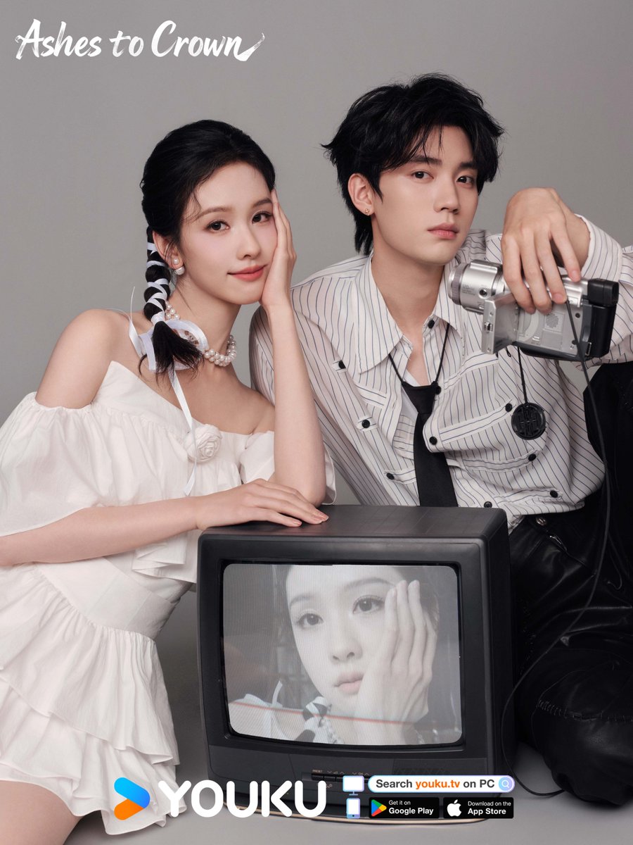 YoukuOfficial's tweet photo. #AshestoCrown The sweetness is real~ Who else is smiling like crazy right now?
Lead Starring: #ChenDuling as Chu Zhao, #ZhouYiran as Xie Yanlai (in alphabetical order by surname, no particular order)  

#翘楚 #陈都灵 #周翊然（排名不分先后，按姓氏首字母排序）

#YOUKU #优酷 https://t.co/ccHLZuxQfR