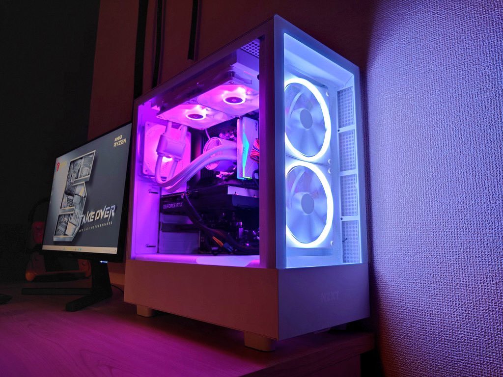 ycha_pc's tweet photo. 【ゲーミングPC組み立て代行】

ぜひ私に制作させてください😊🫶🏻💕💍

現在高騰中ですが関係なしに作ります❕

・分割支払いok【何回払い要相談】
・未成年でもok‼️
・10万円以下で作れちゃいます👶

【最短2日で製作可能】

ご依頼・相談はdmにて✉️

※👇🏻写真はイメージです

#自作PC #ゲーミングPC https://t.co/pd9mtqAhc4
