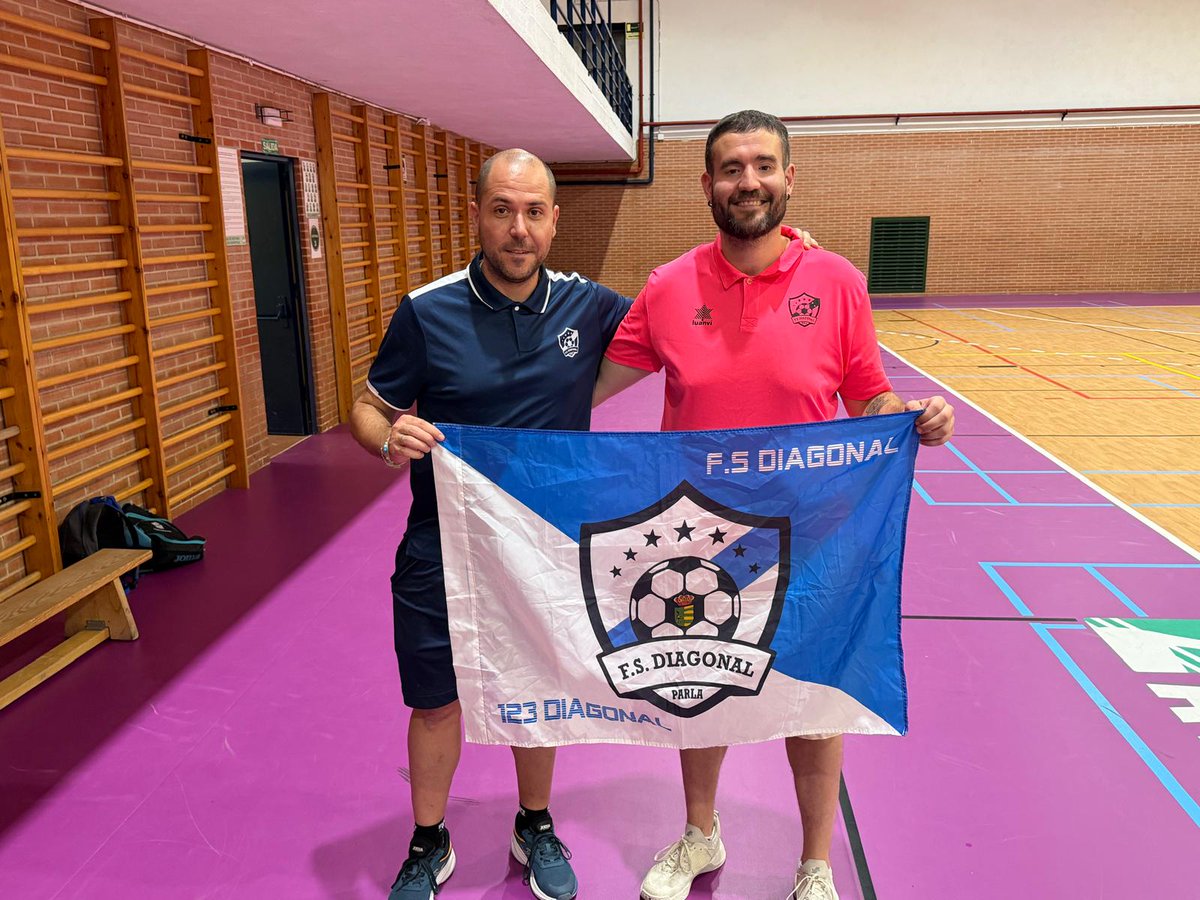 FSDiagonal's tweet photo. FICHAJE:
Nos alegra anunciar que el entrenador para la temporada 2026/2027 será Carlos Jimeno.

Gracias @Carlosj_fisio por elegir nuestro proyecto y ser uno más de la familia Diagonal 

#123Diagonal
#familiaDiagonal https://t.co/O5eU5HkLLq
