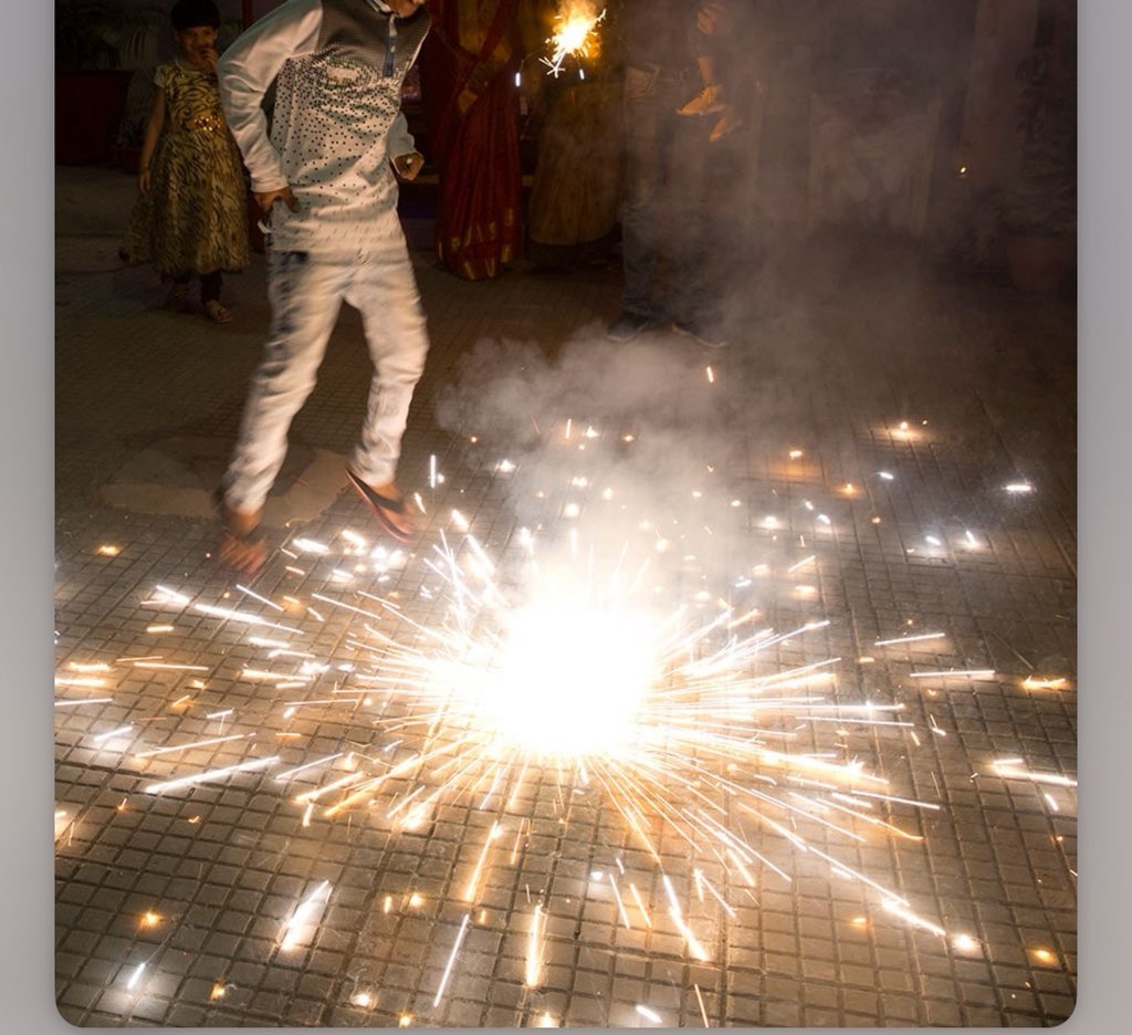 AiZenerative's tweet photo. @dks_230 Diwali day is not safe https://t.co/s5i0Z1NqHI