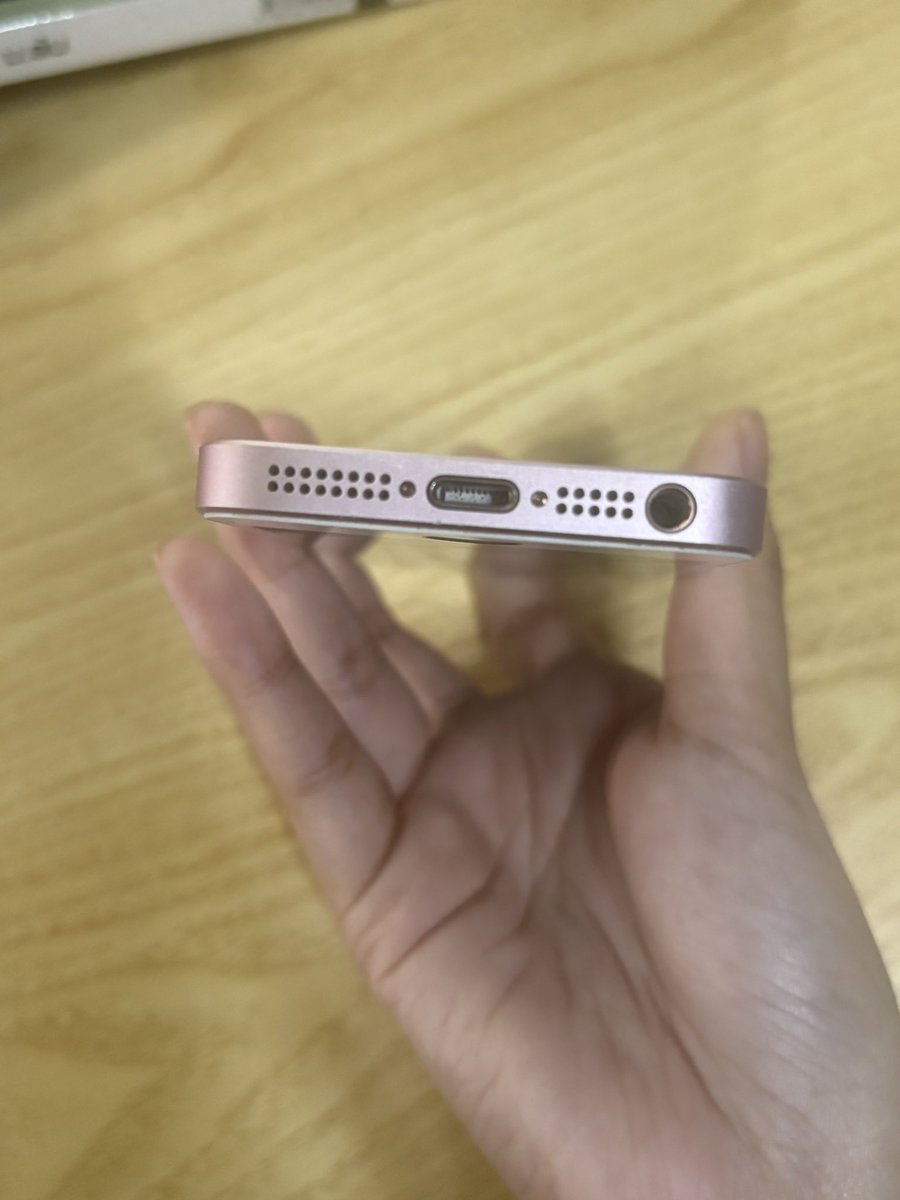 Tam1_1shop's tweet photo. ⊱ꕤ⊰🪷 iPhone SE1 16gb
🦢950
ส่งฟรี₊⋆.˚
WiFi -Sim
•ไม่ติดไอคลาว
• สแกนตั้งรหัสได้ แบต85%
• รีเซ็ตได้ไม่ลบ
แถม สายชาร์จ🎐🎀
⚙️ประกัน 7
#ส่งต่อไอโฟน #ไอโฟนมือสองสภาพดี #ไอโฟนมือสอง #ไอโฟน #ไอโฟนราคาถูก #ไอโฟนมือ2 #ไอโฟนมือสองราคาถูก #iphonese1 https://t.co/uDgXHjHgze