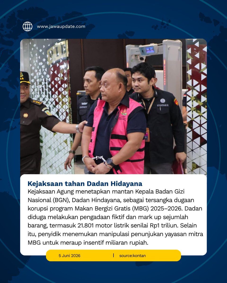 JawaUpdate's tweet photo. Mantan Kepala Badan Gizi Nasional (BGN), Dadan Hindayana, resmi ditahan setelah ditetapkan sebagai tersangka 
Baca beritanya disini:
https://t.co/5nwGJlWAJn

Ikuti Sosial media kami :

YT/X/TT: Jawaupdate
IG/FB: Jawaupdatecom

#jawaupdate https://t.co/Rikkh3RU1d