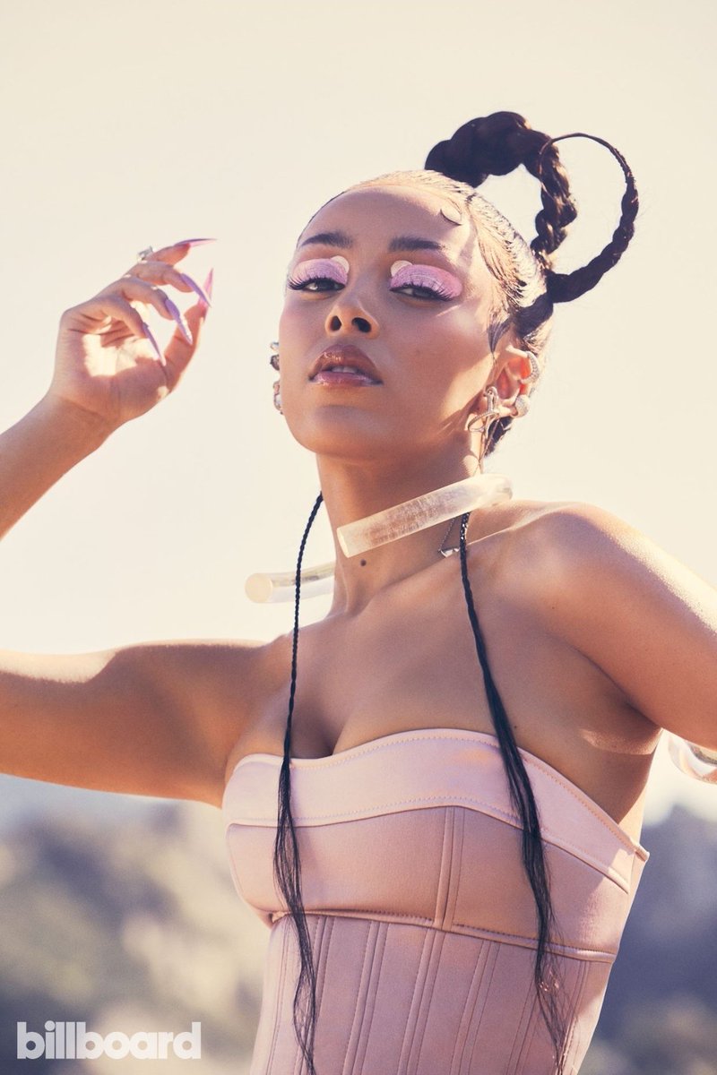 St. Doja Cat Stan tweet media