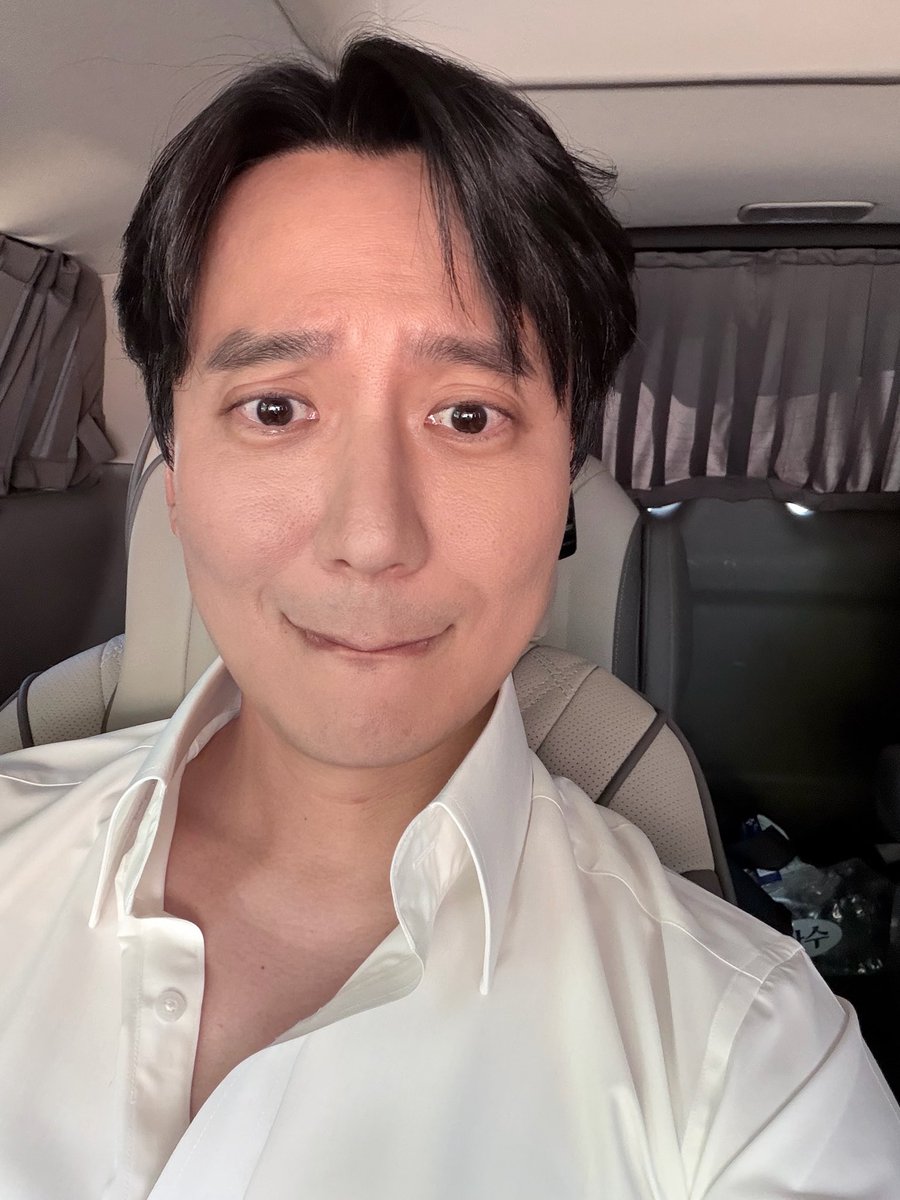 jsyp0427's tweet photo. 대기중인 남기리 귀엽다ㅋㅋㅋㅋ 그니까 이 모습이 태이라는거죠? 너무 좋다ㅠㅠ 🩷 https://t.co/IYY1MxeWwK