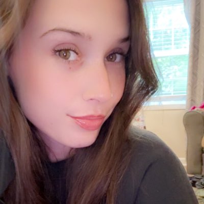 Macyy00's tweet photo. #NewProfilePic https://t.co/DCNHBY6PJl