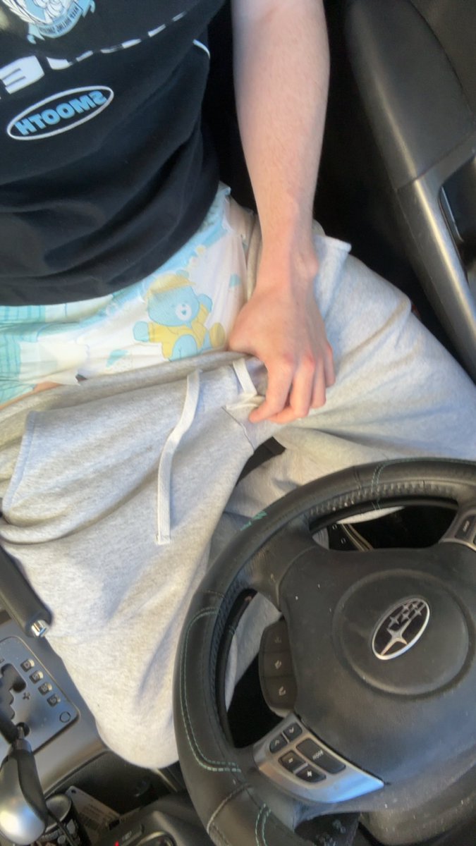 Andy692005's tweet photo. Baby driver 2.0
#abdl #diaperboy https://t.co/ZlhmkML7dP