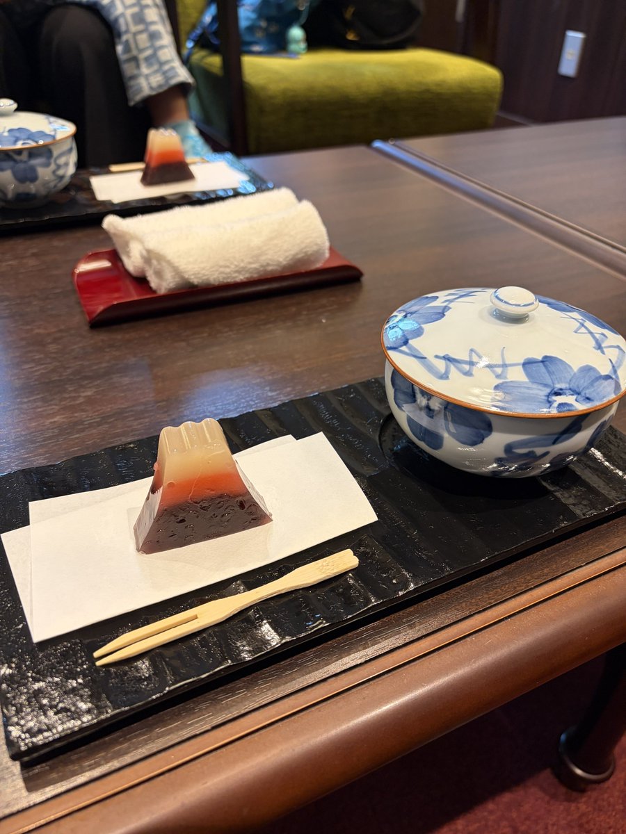 gomktyan's tweet photo. ゴーフェスの疲れを癒しに箱根来た。
チェックインからすでに当たりの予感しかしない https://t.co/6R1M0l984G