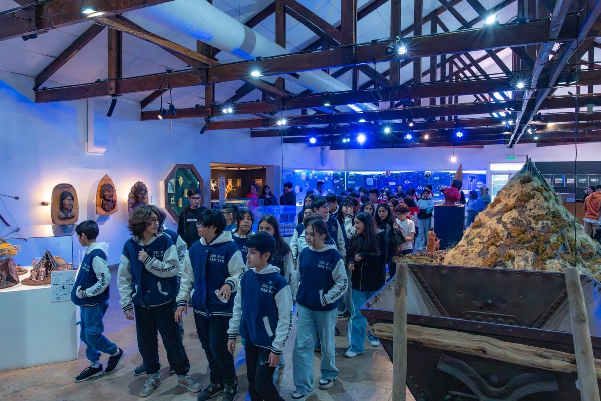 CriticaSur's tweet photo. En Río Grande, el museo “Virginia Choquintel” festeja sus 27 años de vida con actividades para la comunidad. https://t.co/HsbyucNRpn https://t.co/KJ1U0VWnDm
