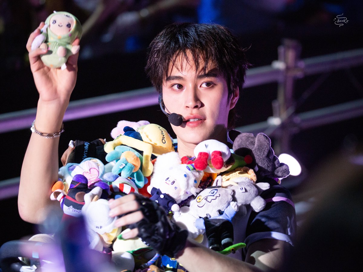 Bxxk__twt's tweet photo. เด็กเล็กกับตุ๊กตา มันน่ารัก !!

GEMINIFOURTH RACE TO LOVE
@gemini_ti 
#gemini_nt​
#LOLFanFest2026D1 https://t.co/U9FNS55bNJ