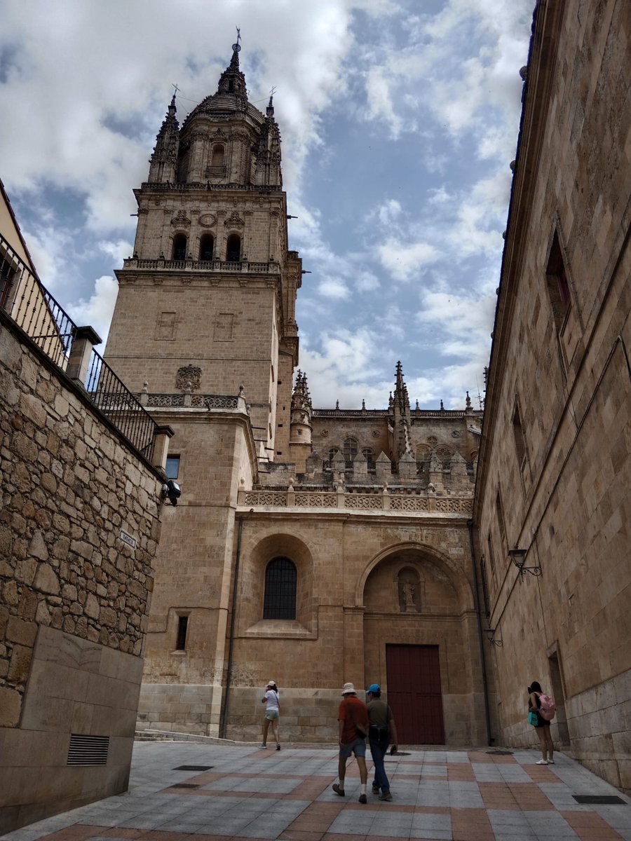juanmarimontes_'s tweet photo. Buenos días desde #Salamanca. https://t.co/gQ4EENnZPO