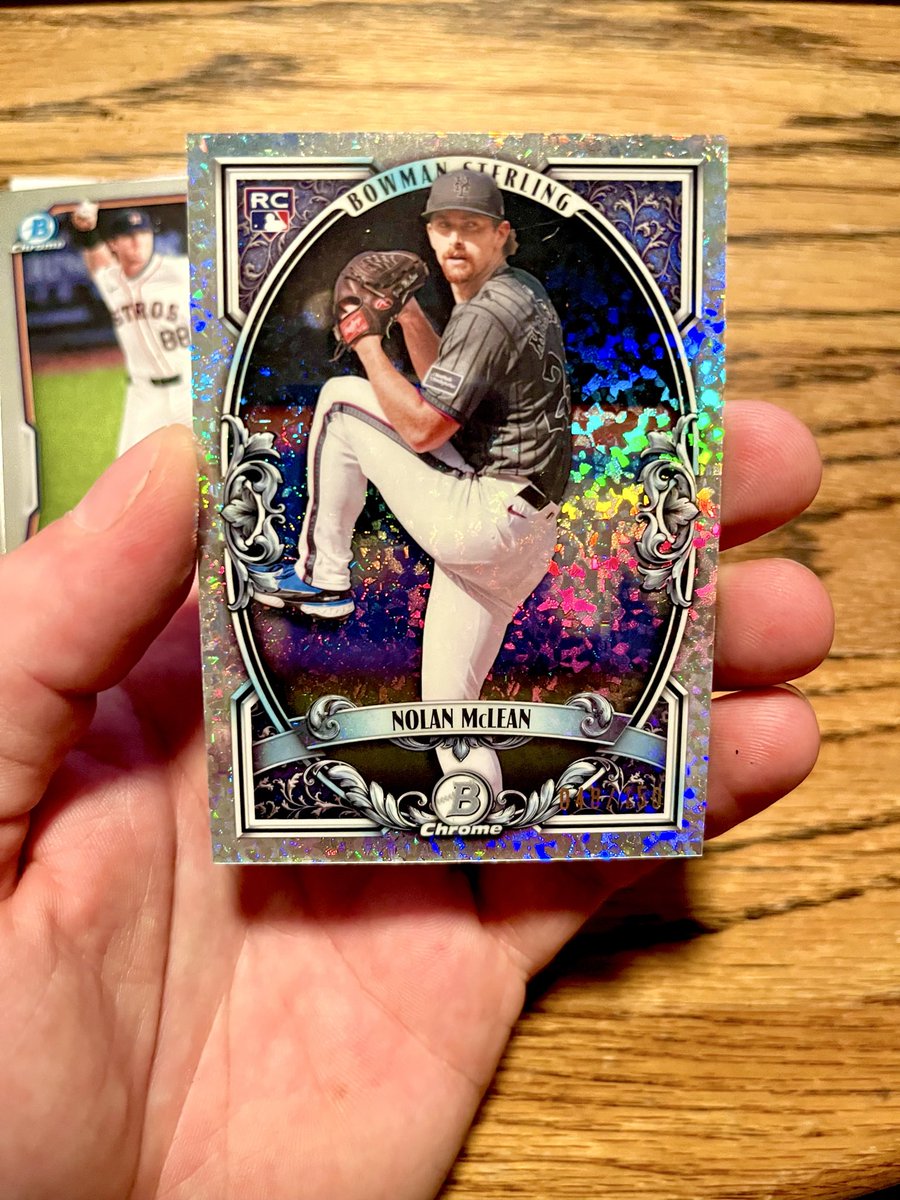 SoxStacks's tweet photo. Blaster, of course. 4th auto out of 11 total. McLean /150. https://t.co/xcYpsK7hSB