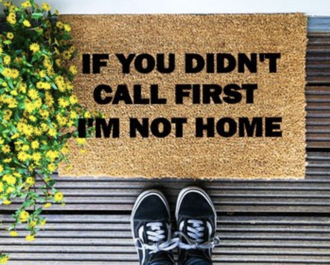 MissTee_H2O's tweet photo. A very cold front mat 😂😂😂. But probably one that I would have on my front door 🤭 https://t.co/0ZrXJK9SBY