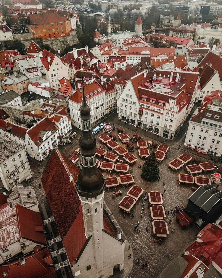 BLACK555756's tweet photo. Can you guess the city ???? https://t.co/RVNgImXrxo