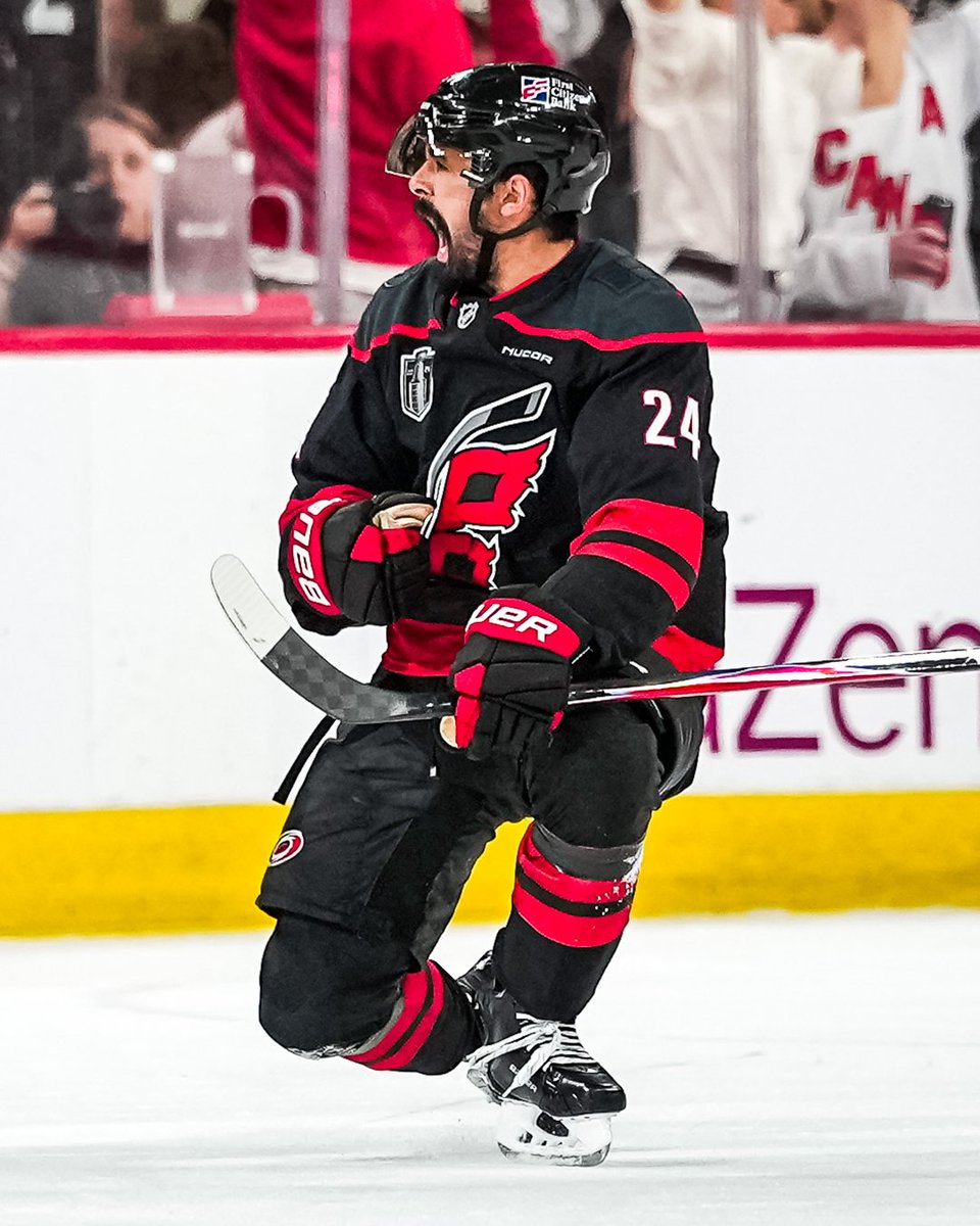 Canes's tweet photo. SETH JARVIS APPRECIATION POST 🚨 https://t.co/cvege52Tmc