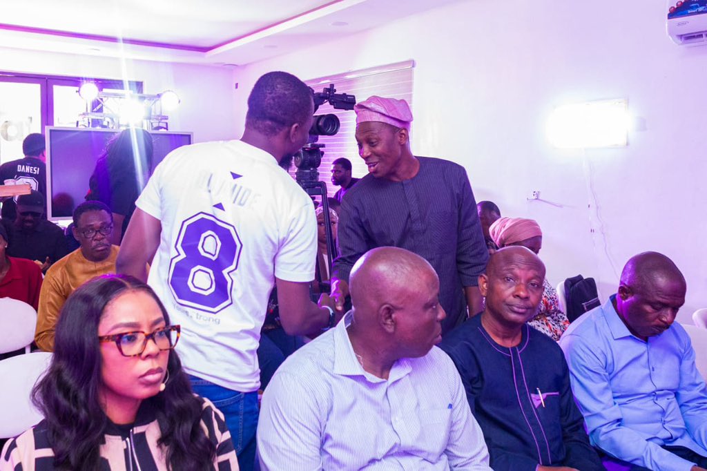 iammussh's tweet photo. Tonight's gathering is purely motivational. The i-invest app is the catalyst for growth. #investforwhatmatters #Newiinvestexperience https://t.co/BjnNVLpLyW