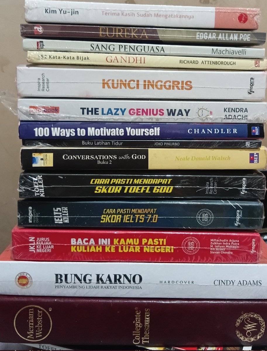 nesathings's tweet photo. Wts 📚 buku ada new sealed dan preloved. Dom Jogja, detail bisa dm yuk negotiable~ https://t.co/qHUz04M31Z