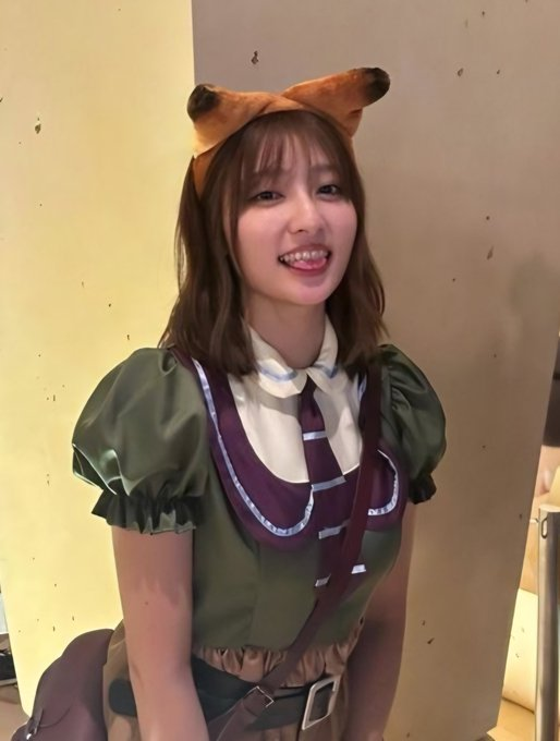elri1908's tweet photo. 川口春奈(31) vs 吉川愛(26)  
ベロ使いがエグいくらい上手そうなのはどっち？ https://t.co/k1sgFSiCtt