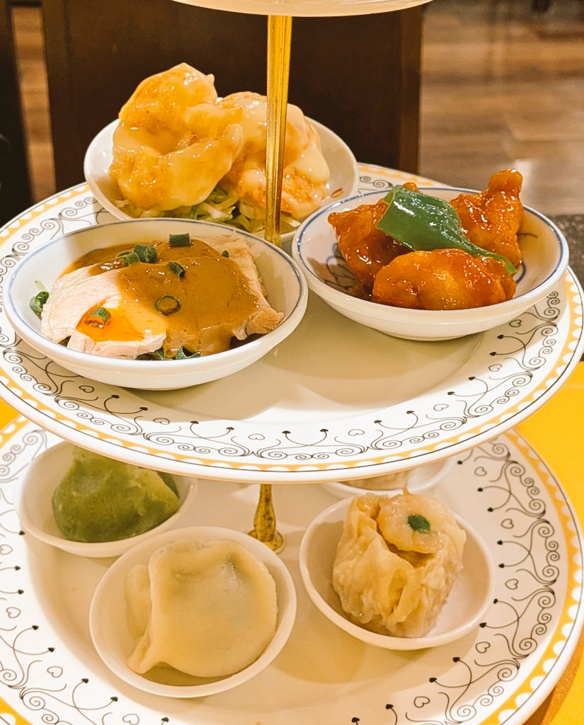kishipoid's tweet photo. 中国料理屋でアフヌン🍵 https://t.co/YVC0eRghaH