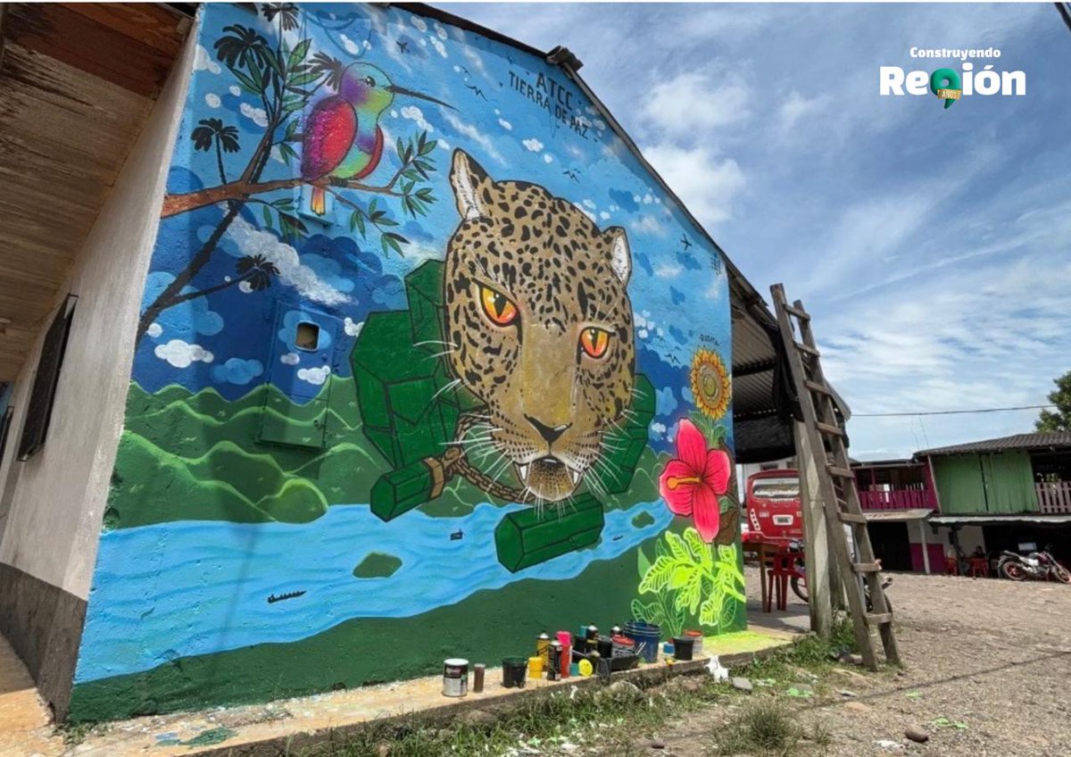 ConRegion's tweet photo. RELEVO GENERACIONAL POR LA PAZ EN LA INDIA-LANDÁZURI‼️
La asociación de campesinos del Carare, ATCC ,a través del proyecto Paz Seguridad Humana y Respeto por los Derechos Humanos, capacita a los presidentes de las JAC y a  grupos de jóvenes líderes de la región.
#Paz  #PremioNobelAlternativo #MemoriaHistorica #Resilencia #NoMasViolencia 
@ALCALDIALANDAZ1 @MinInterior @JEP_Colombia @UIA_JEP @GobdeSantander @UnidadVictimas @CentroMemoriaH