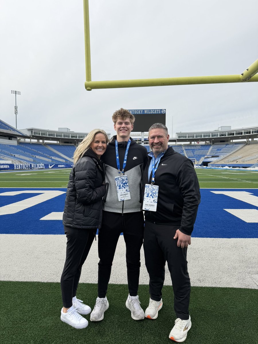 JakeNawrot's tweet photo. Fired up to be back in Lexington this weekend, for the first time since March for an unofficial visit!! @UKFootball https://t.co/fvvt5FTlDT