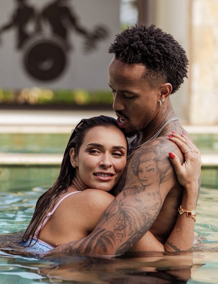 choquei's tweet photo. 🚨AGORA: Pai de Tainá Militão se pronuncia após a influenciadora revelar afastamento por questões pessoais. https://t.co/vdjzufjZrI