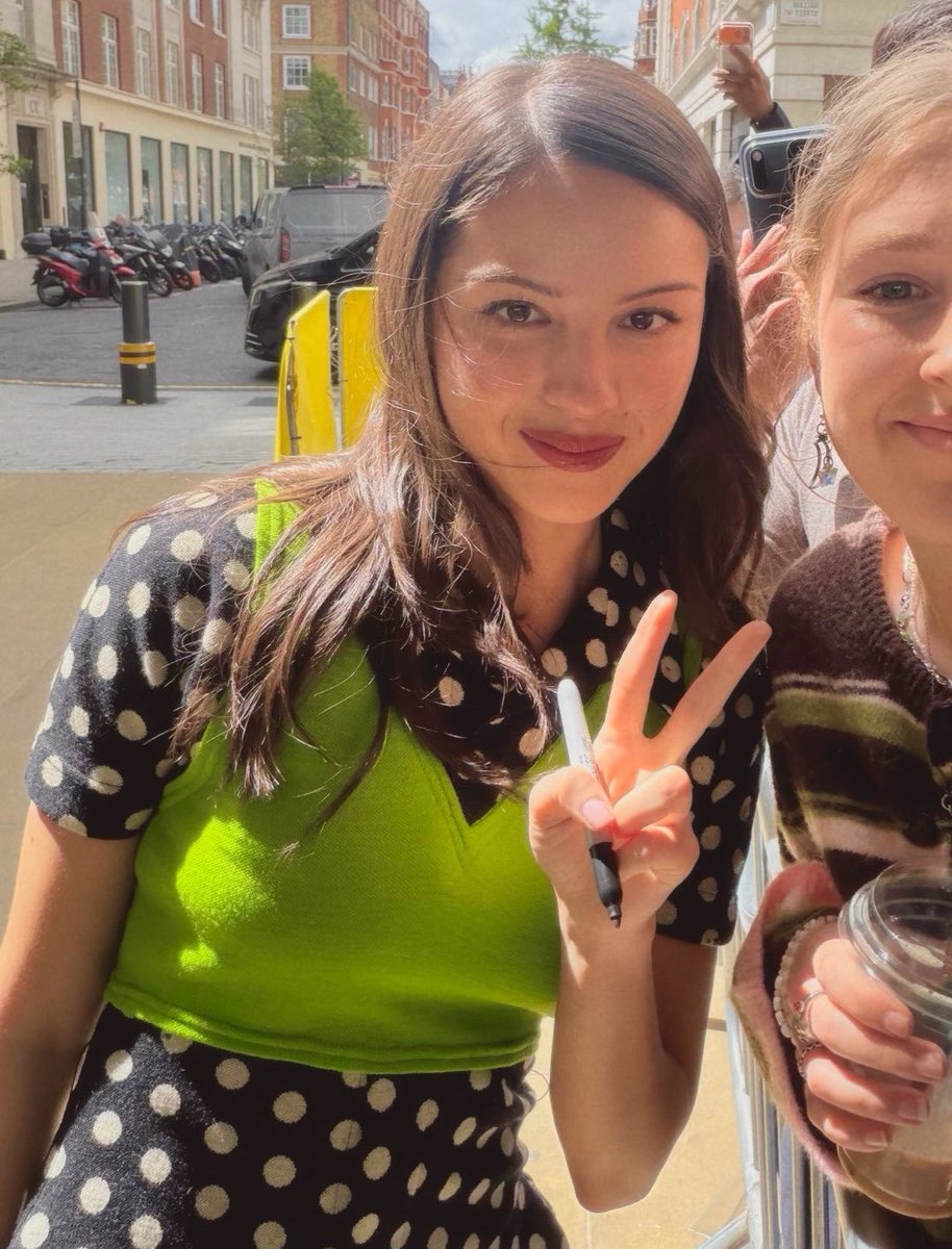bilsjoy's tweet photo. Sososossooooo so cute https://t.co/cvONxxDedr