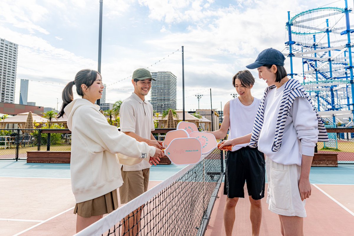 DOMOtokyo's tweet photo. 【金刺わたる】【加藤紺】【大葉律】【花衣紗奈】 「Palm Springs Day Camp Resort」グラフィックに出演しています。
#PalmSpringsDayCampResort #graphic #model #actor #domotokyo #WataruKanezashi #KonKato #RitsuOoba #SanaHanai #金刺わたる #加藤紺 #大葉律 #花衣紗奈 https://t.co/seTPZwlpjE