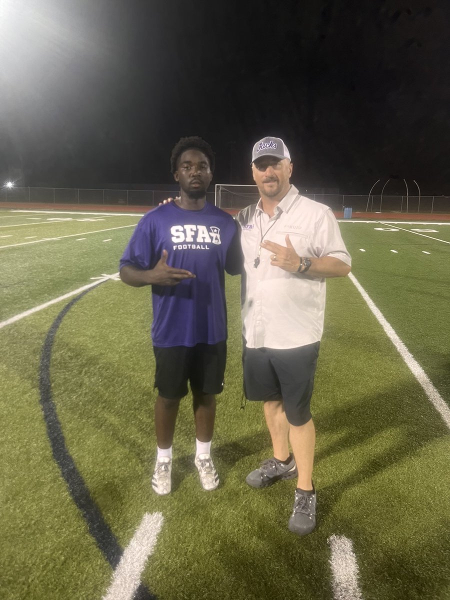 SayZamari's tweet photo. Thank you @SFA_Football for hosting this amazing camp, it was great reps and reps i had learn from throughout the whole things. I’m glad to put on for @HightowerFB https://t.co/9T5WJafZQp