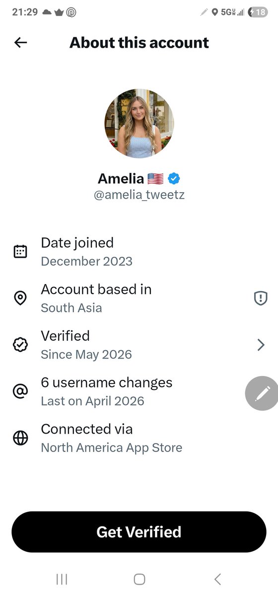 IntroverteLife's tweet photo. @amelia_tweetz Its good to know how many Asins love him shows his character https://t.co/76IjSvRpCt