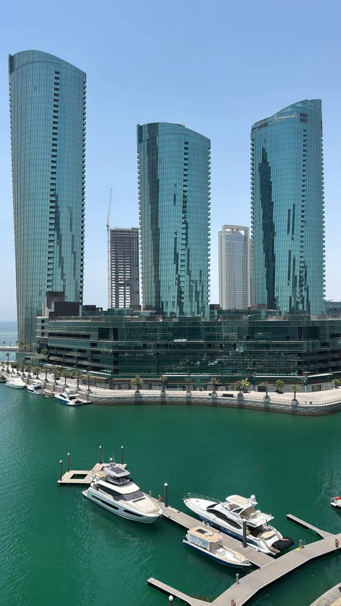 ln7n7's tweet photo. صباح الخير من قلب المنامنه❤️🇧🇭. https://t.co/BLYrTPpP29