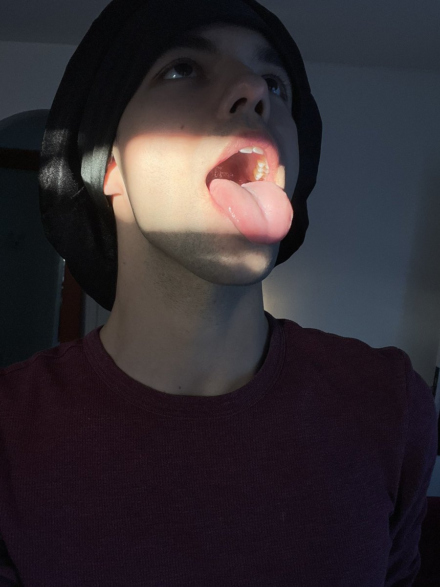 thelostboyhunty's tweet photo. @JustMyPole Empty throat 🥵😮‍💨 https://t.co/Z9wchms5vw