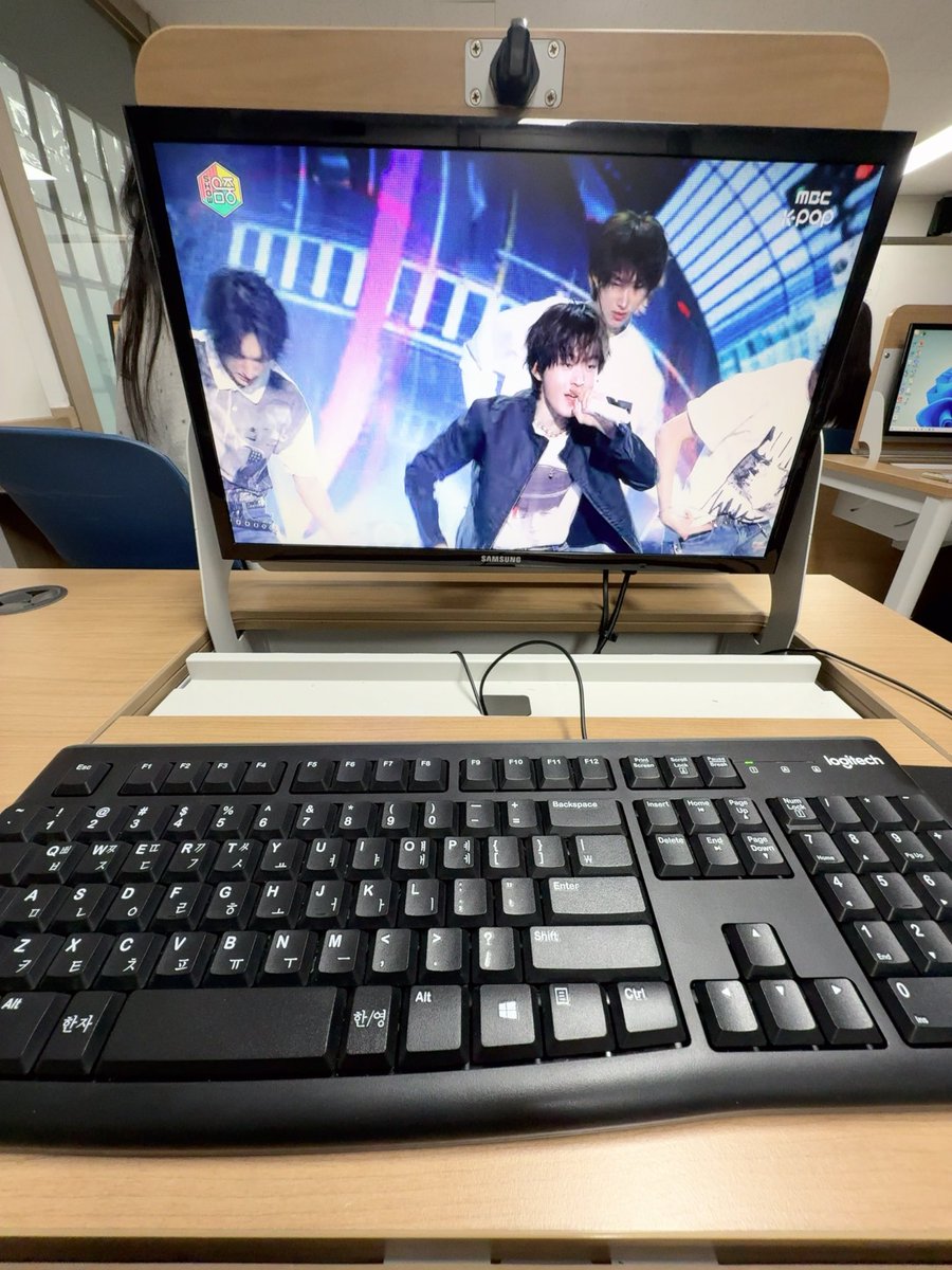 땽이 tweet media